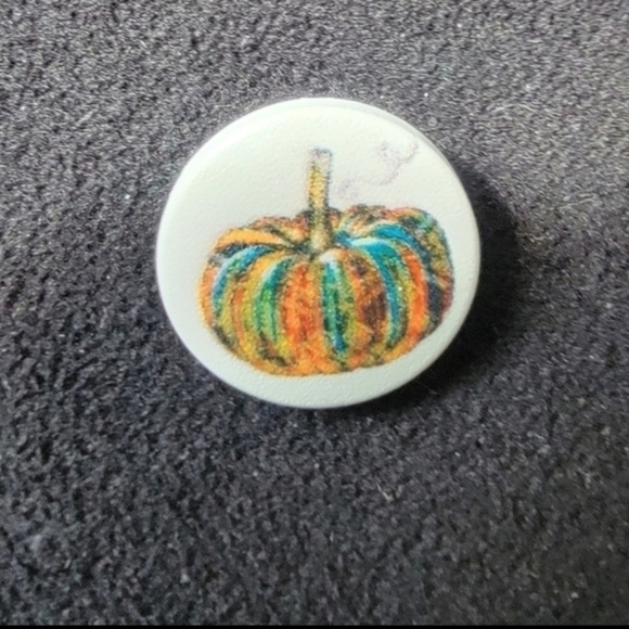 Pumpkin Snap Jewlery Necklace - Picture 2 of 3